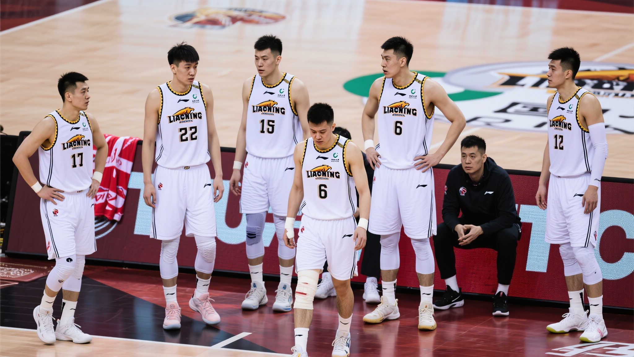 会步其后尘 会步其后尘